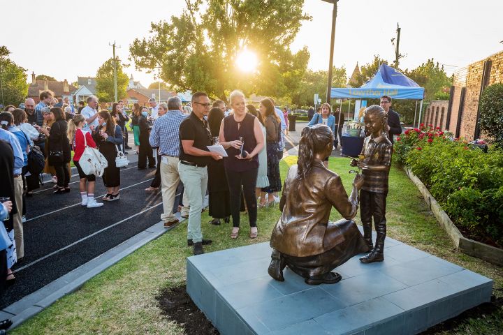 Sculpture Dedication 45